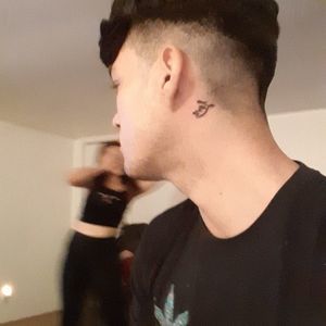 Meet your Posher, Alexander